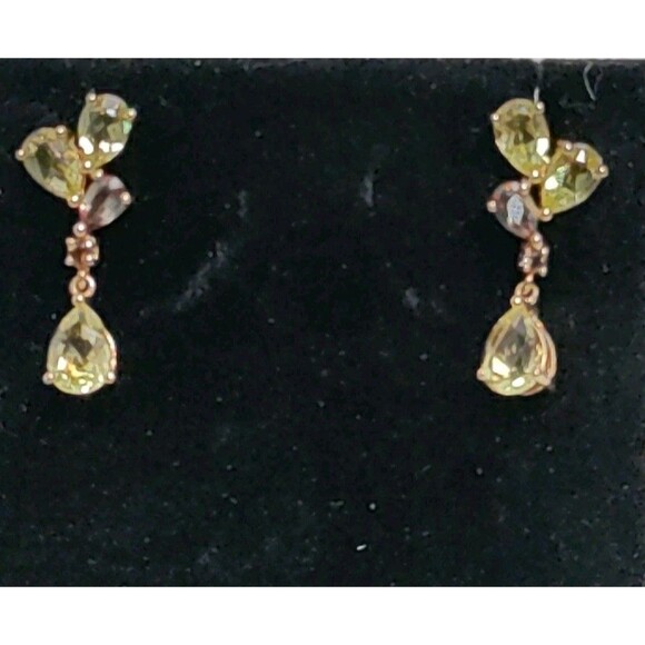 14K Tanzanite 5 Stone Earrings - Picture 3 of 5